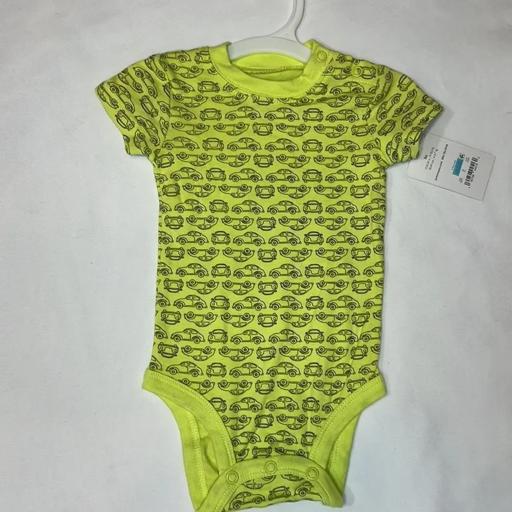 Carter’s Just One You 2-Piece Baby Overall/Shortall Set Size 3 Months